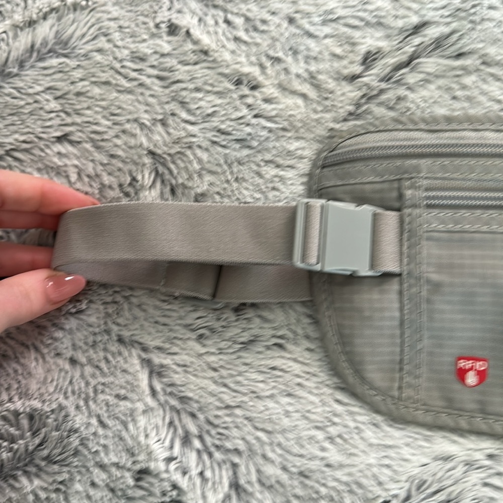 Dog walking bag/fanny pack - Picture 3 of 4